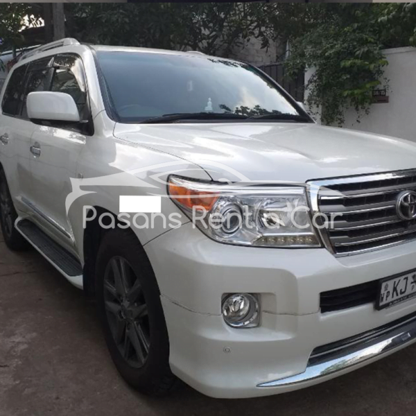 Toyota Land Cruiser V8