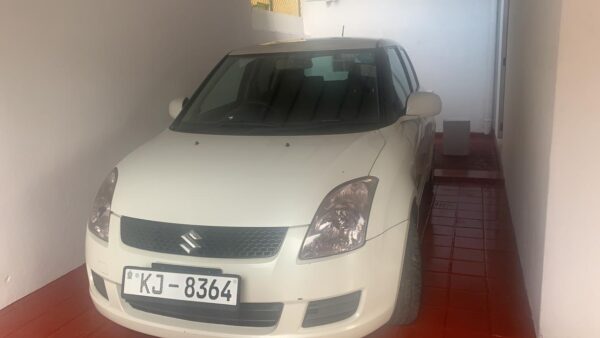 Suzuki Swift - Image 2