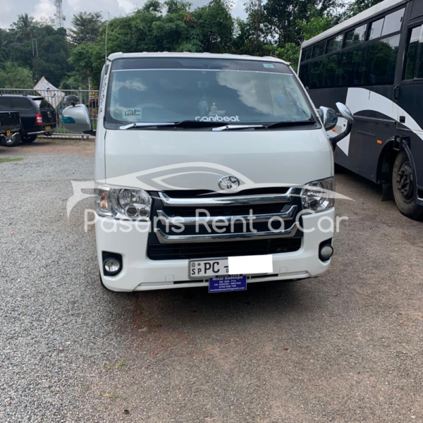 Toyota KDH Flat Roof